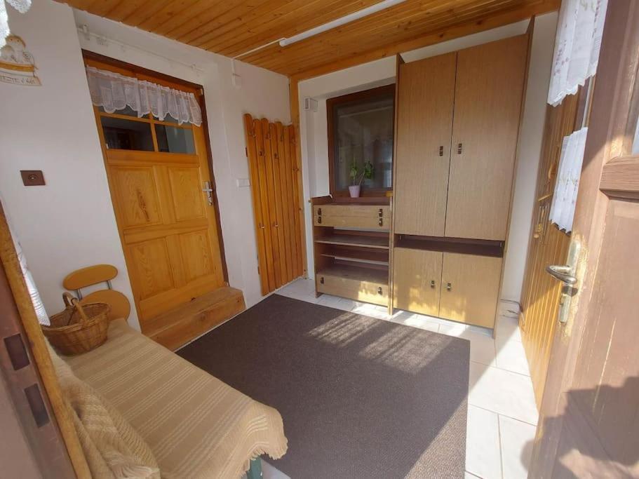 Dum Nedaleko Resovskych Vodopadu Villa Tvrdkov Exterior photo